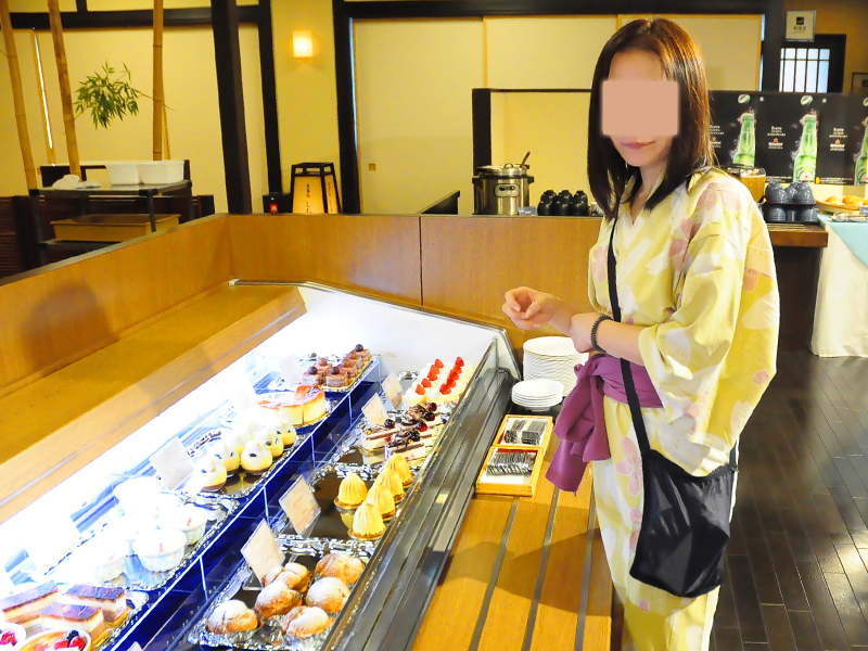 万葉倶楽部 ぶら散歩